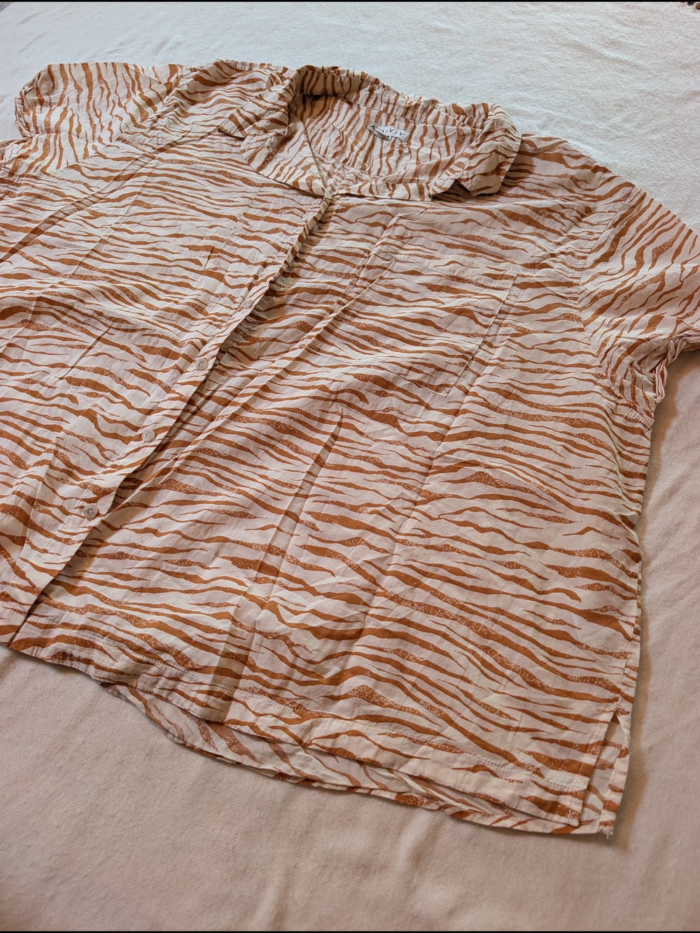 Ava & Viv 3X Tiger Striped Button-Front Cotton Top